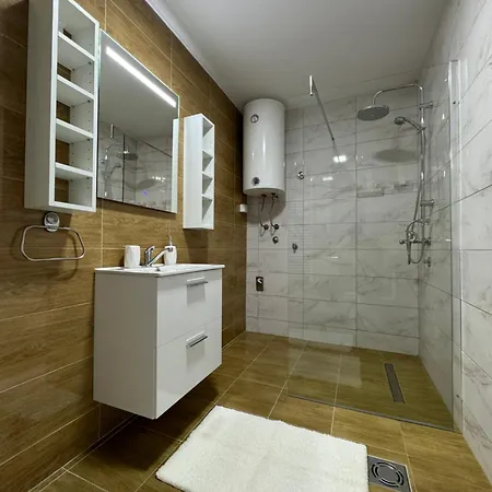 Kuca Za Odmor - Miris Lipe * Barjaktarevići